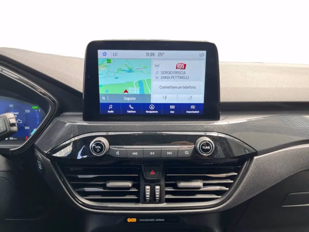 Ford Kuga usata a Milano (14)