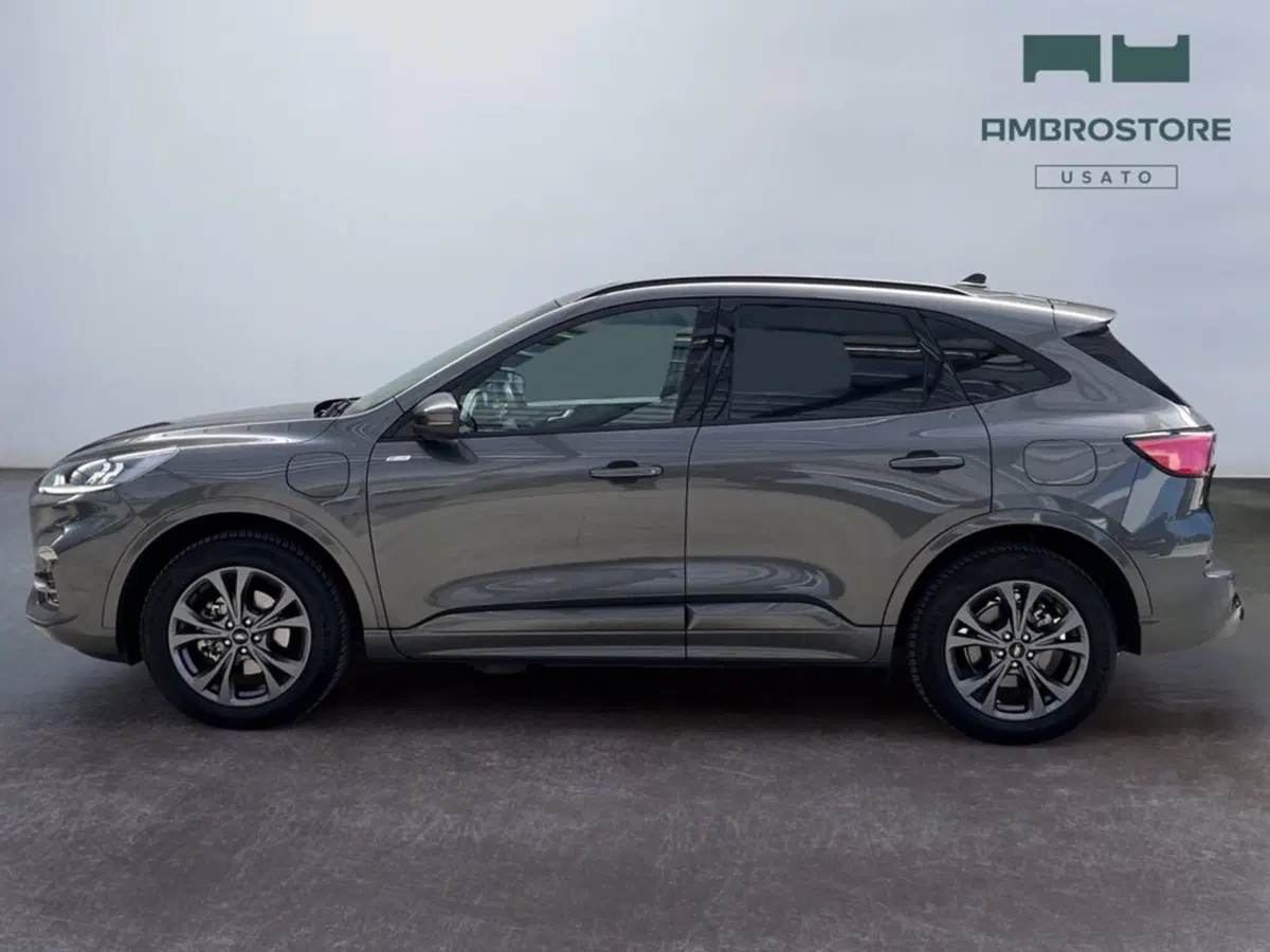 Ford Kuga usata a Milano (2)