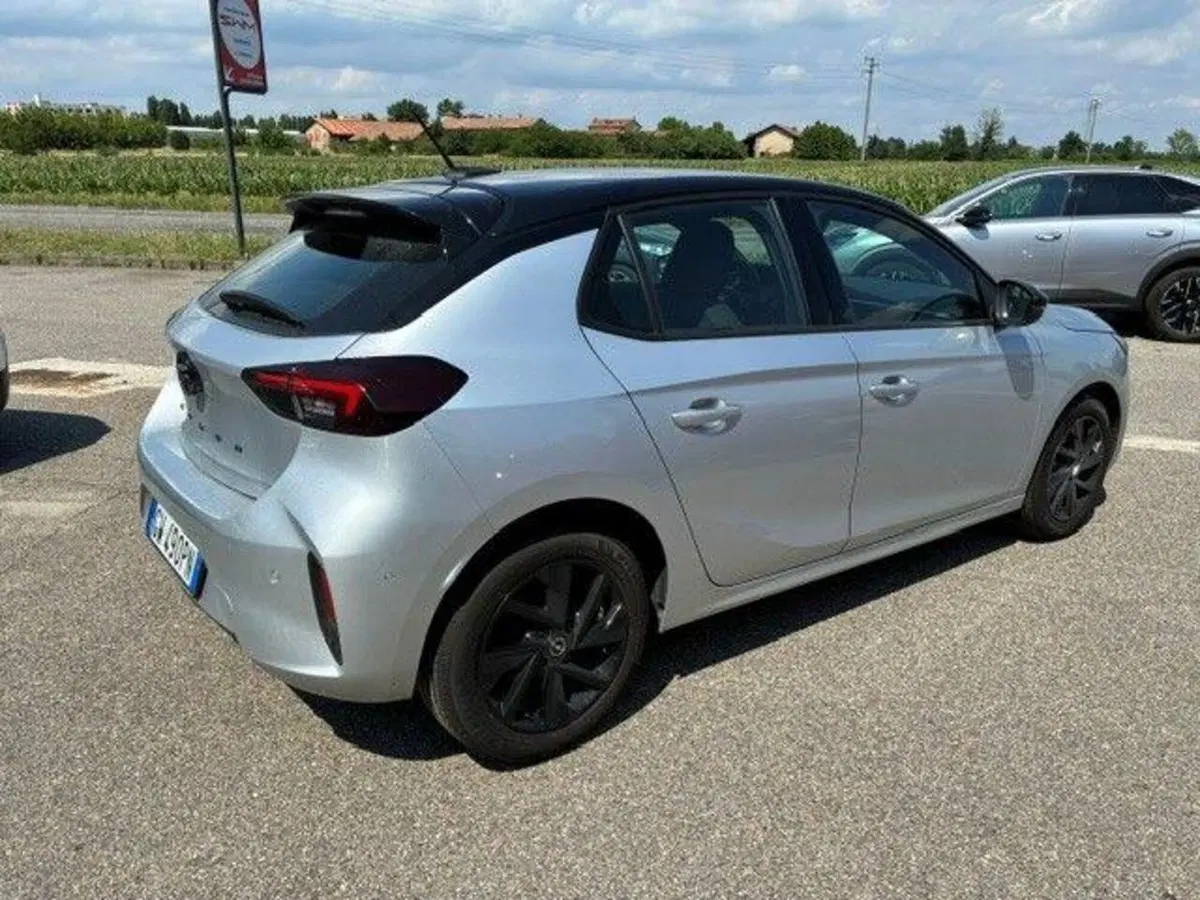 Opel Corsa usata a Milano (5)