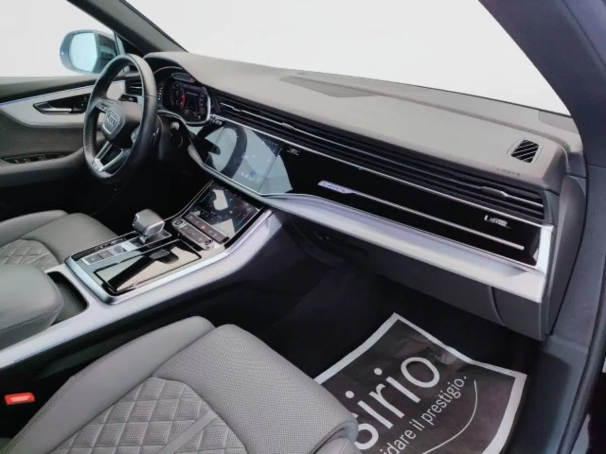 Audi Q8 usata a Teramo (13)