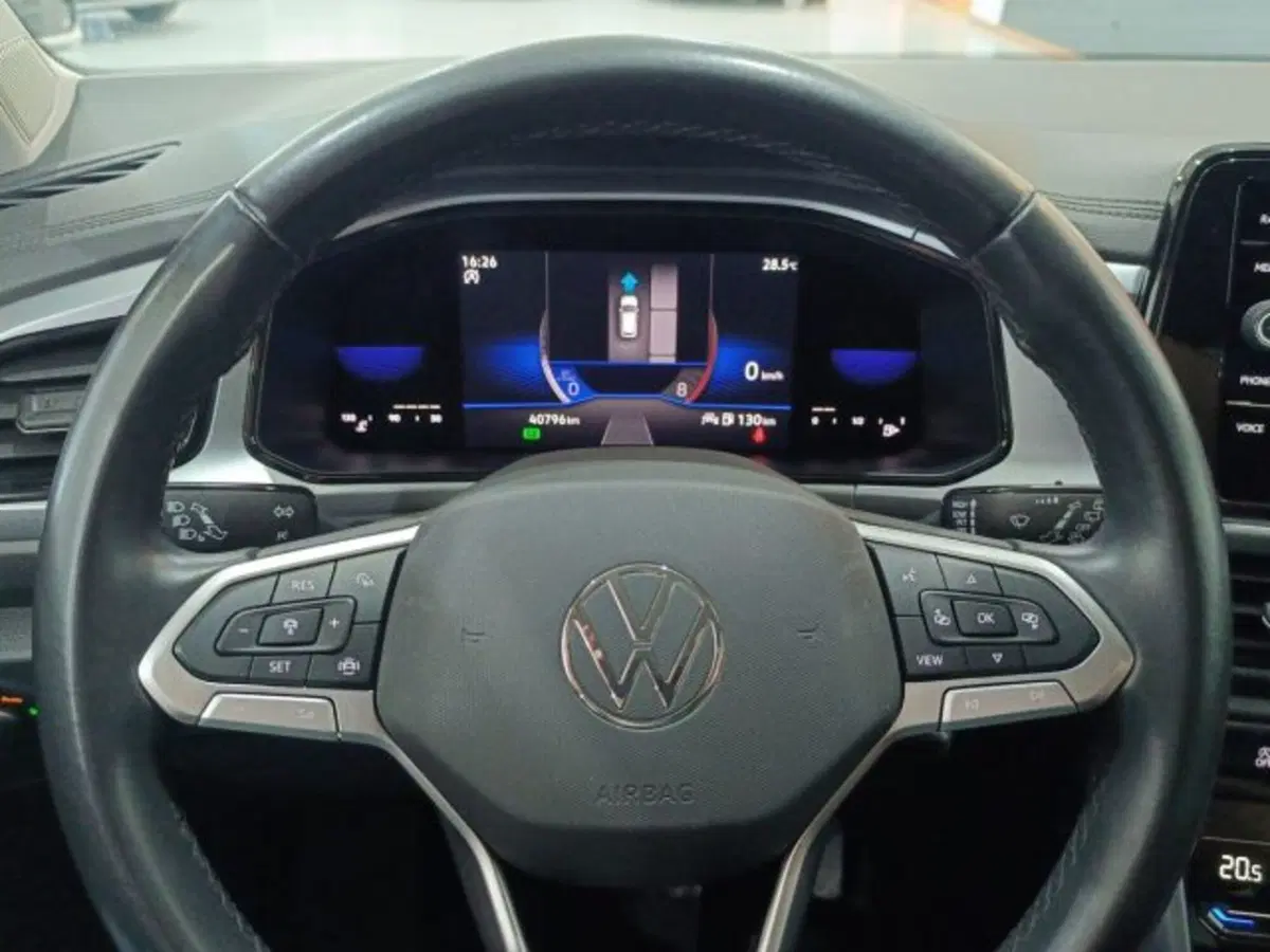 Volkswagen T-Roc usata a Catania (17)