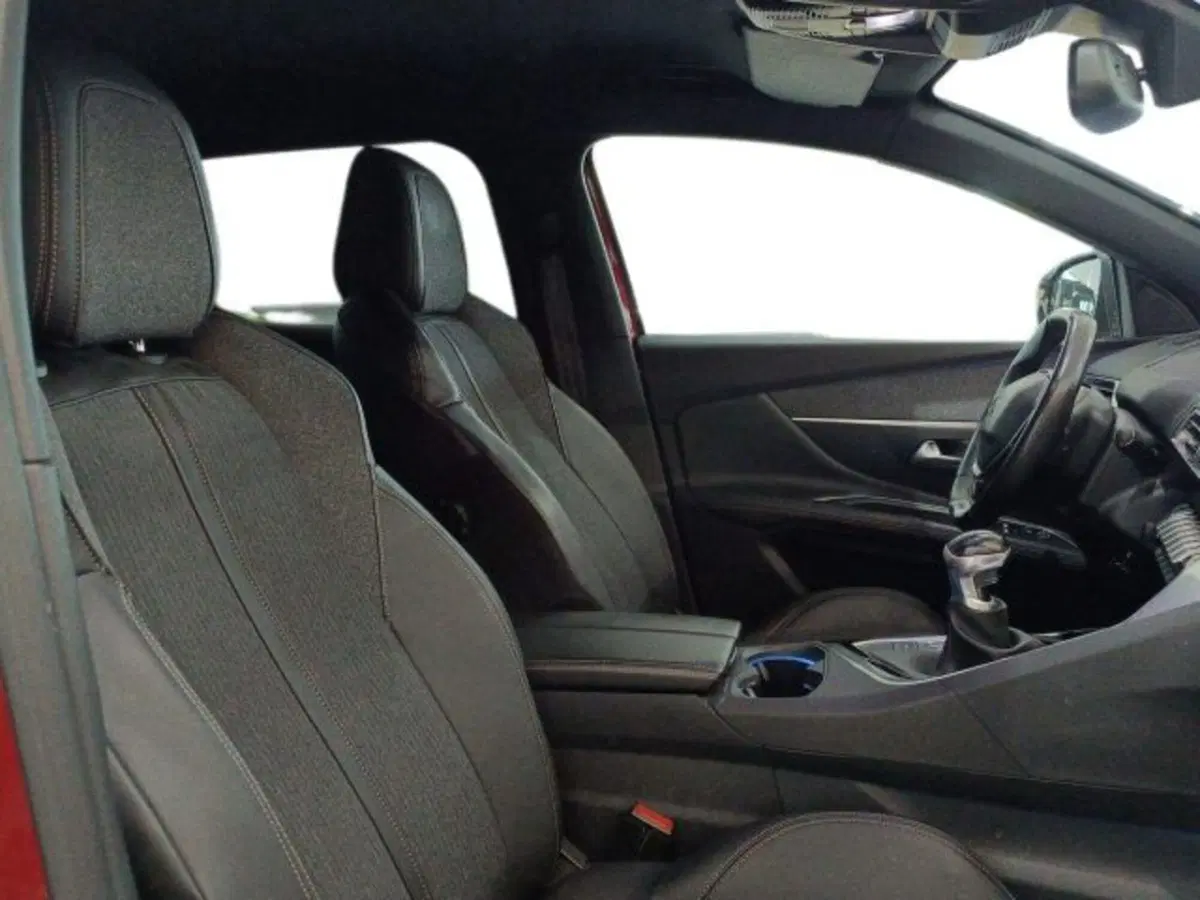 Peugeot 3008 usata a Catania (10)