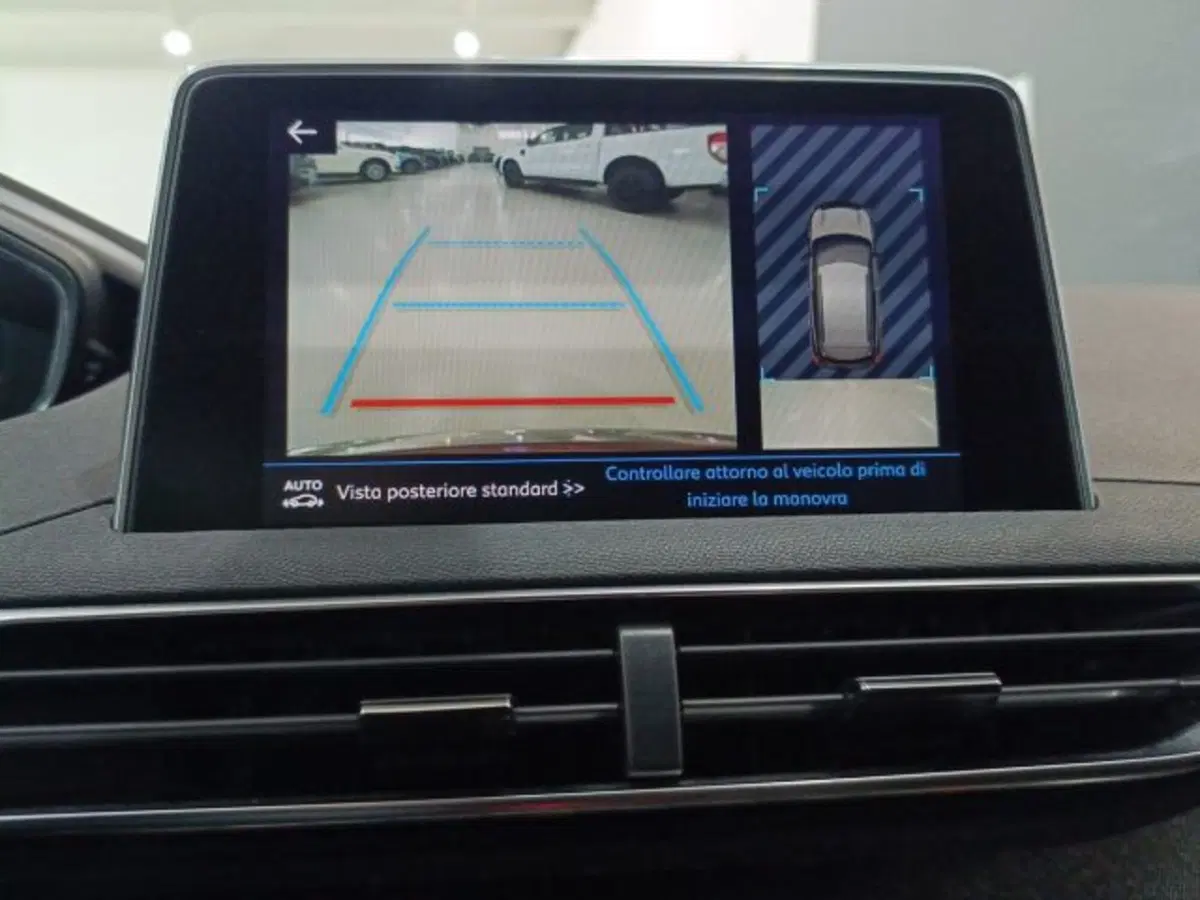 Peugeot 3008 usata a Catania (17)