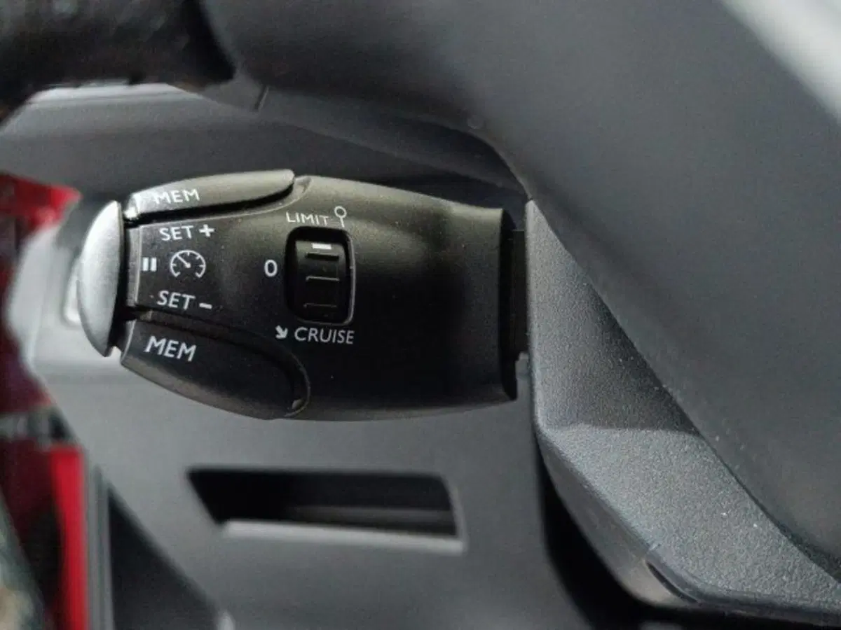 Peugeot 3008 usata a Catania (20)