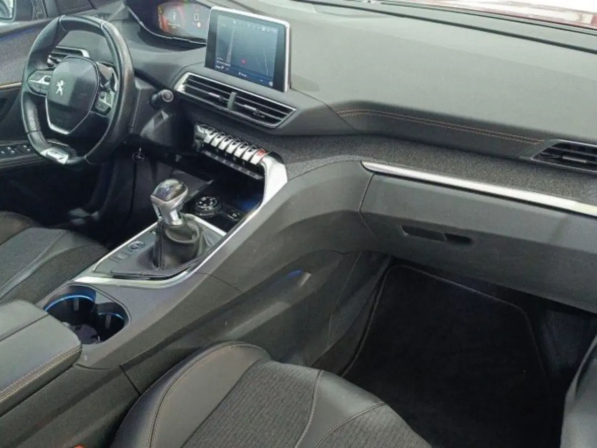 Peugeot 3008 usata a Catania (9)