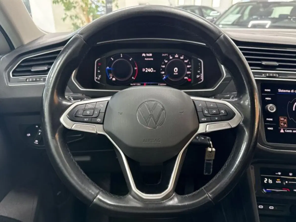 Volkswagen Tiguan usata a Catania (19)