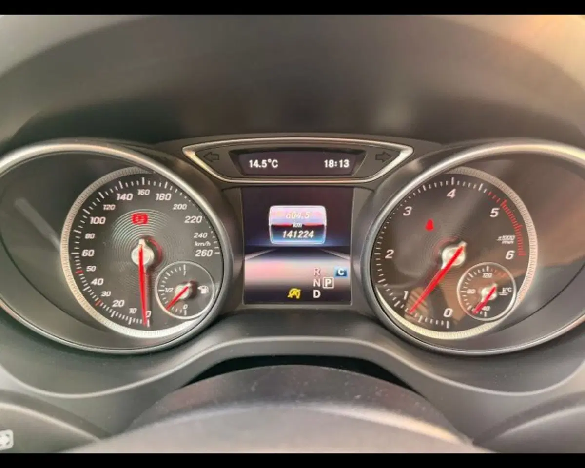 Mercedes-Benz GLA SUV usata a Treviso (10)