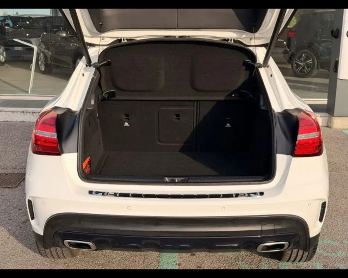 Mercedes-Benz GLA SUV usata a Treviso (6)