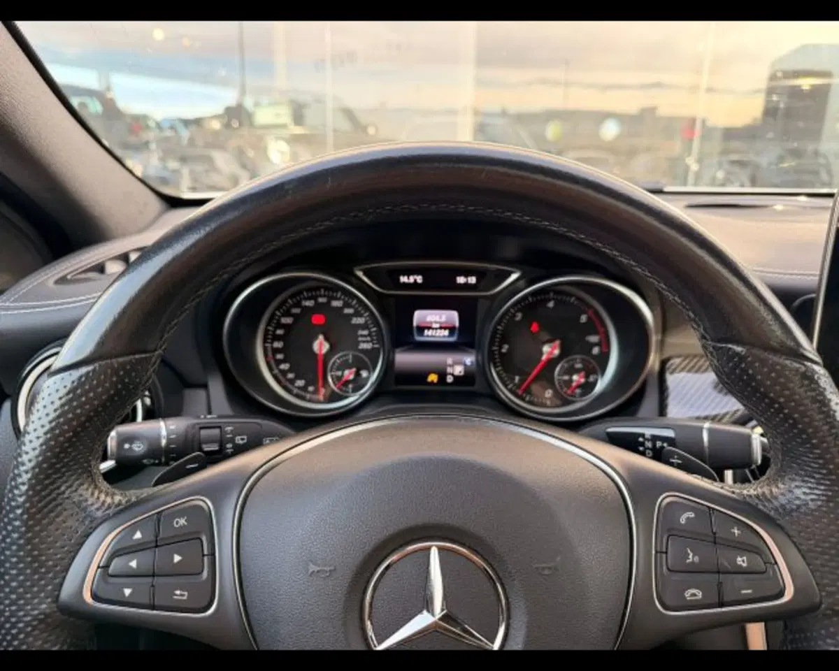 Mercedes-Benz GLA SUV usata a Treviso (9)