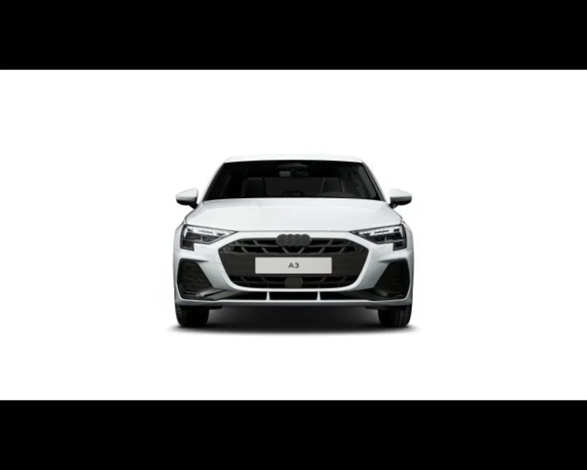 Audi A3 Sedan nuova a Treviso (3)