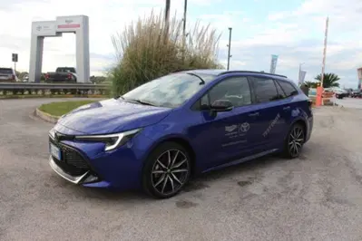 Toyota Corolla Touring Sports 1.8h GR Sport auto del 2024 usata a Roma