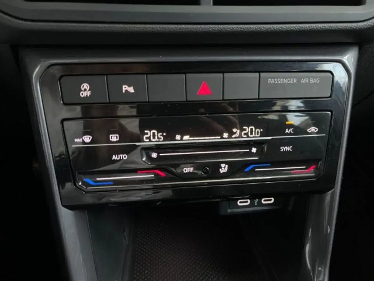Volkswagen T-Cross usata a Verona (14)
