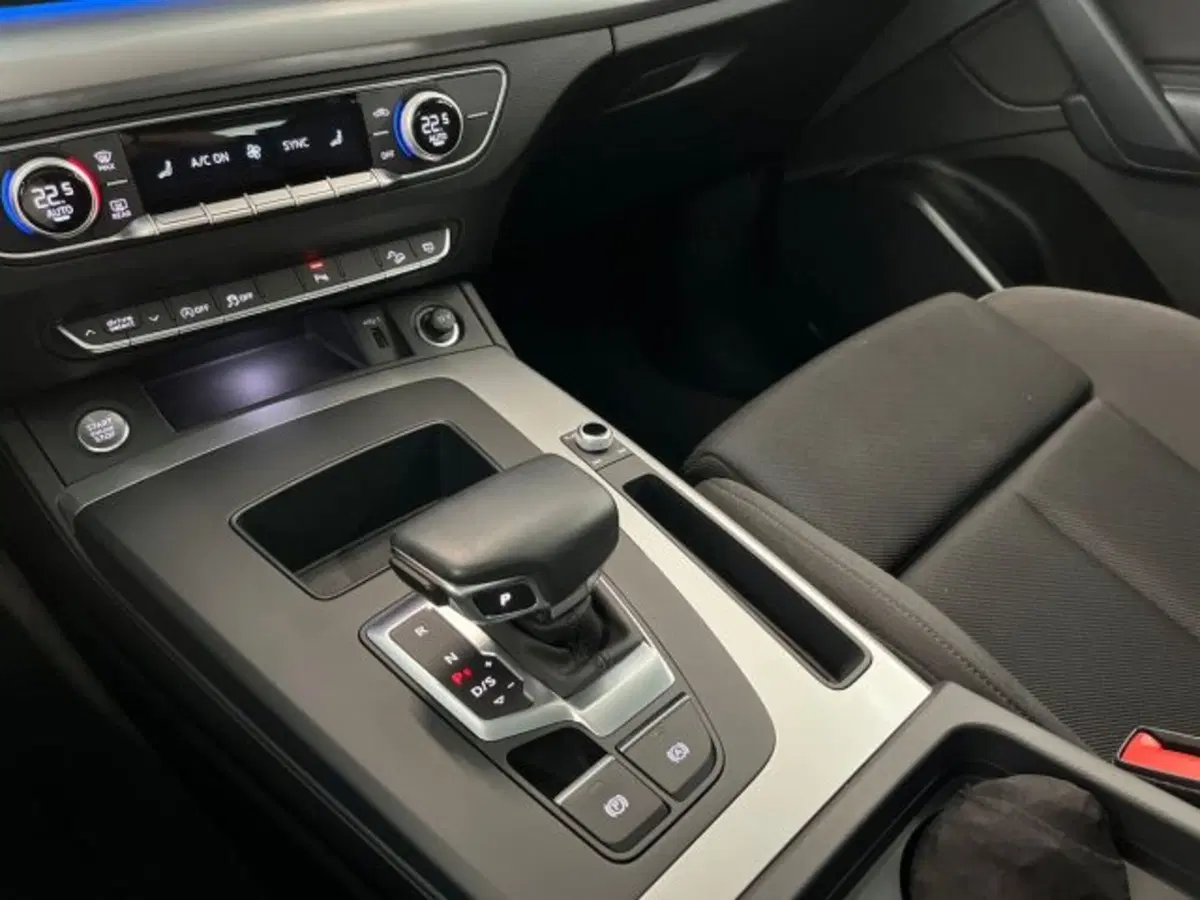 Audi Q5 Sportback usata a Bologna (18)
