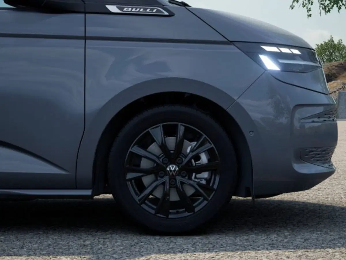 Volkswagen Multivan nuova a Vicenza (11)
