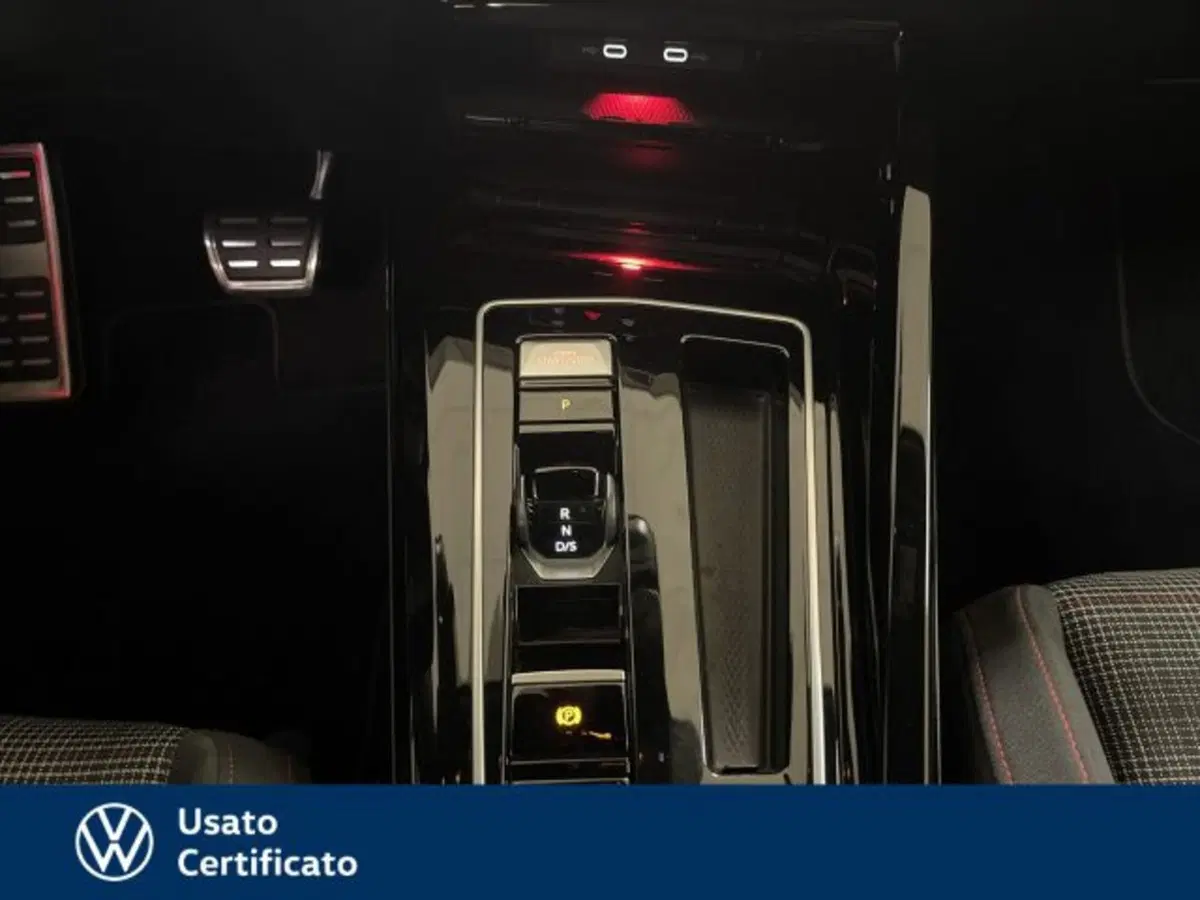 Volkswagen Golf usata a Vicenza (11)