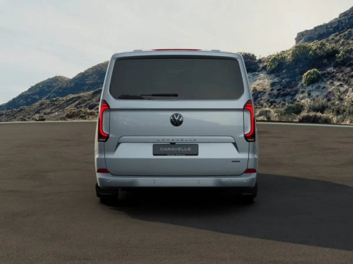 Volkswagen Veicoli Commerciali Caravelle nuova a Vicenza (4)