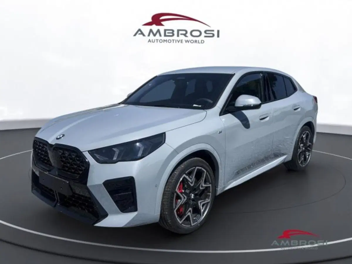 BMW X2 nuova a Perugia