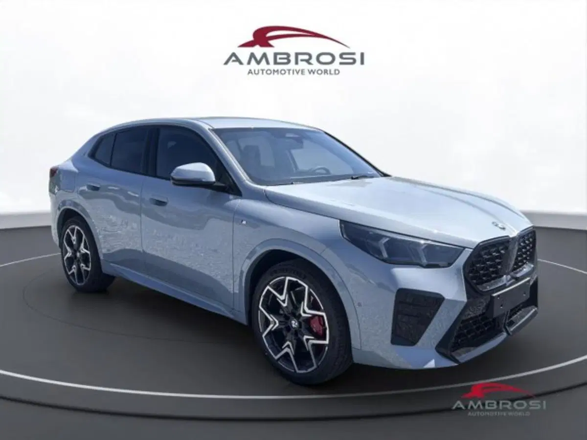 BMW X2 nuova a Perugia (2)