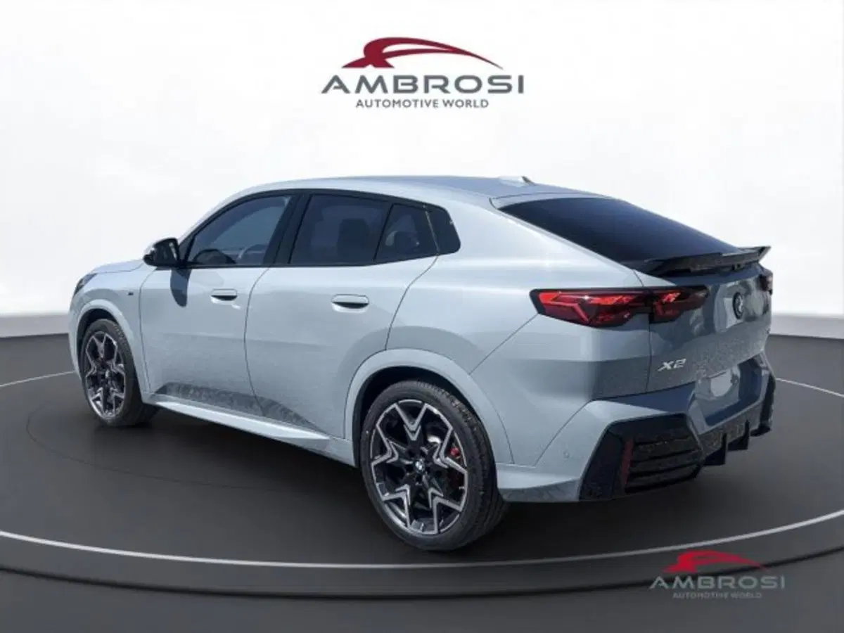 BMW X2 nuova a Perugia (4)