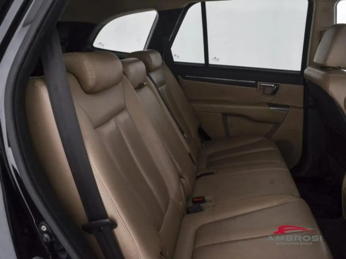 Hyundai Santa Fe usata a Perugia (11)