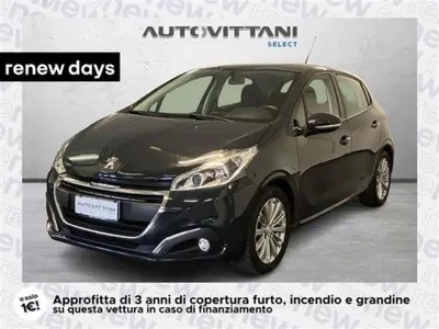 Peugeot 208 75 5 porte Allure del 2018 usata a Como