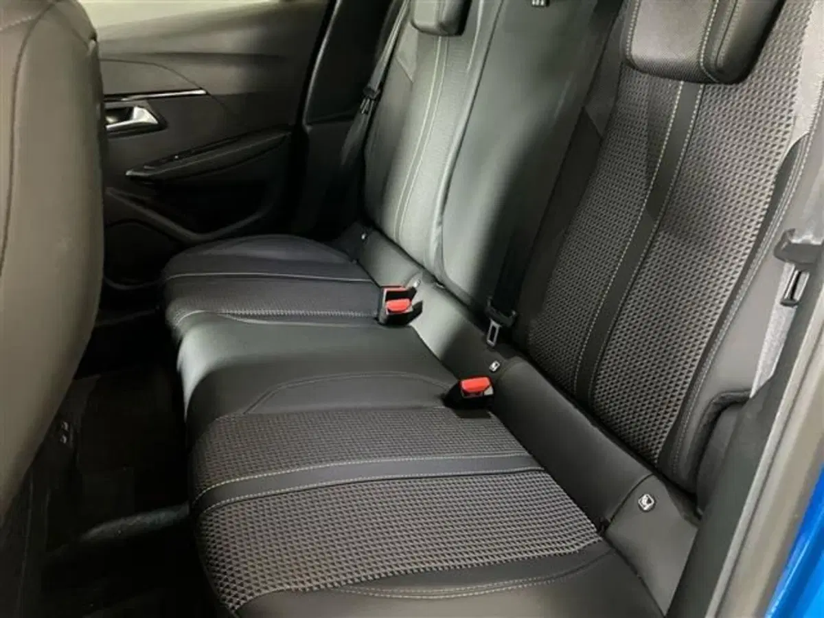 Peugeot 208 usata a Como (12)