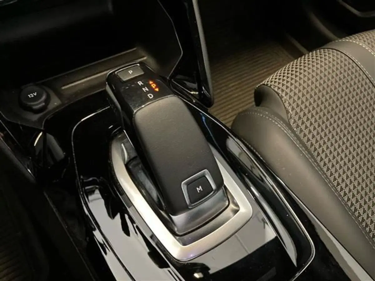 Peugeot 208 usata a Como (20)