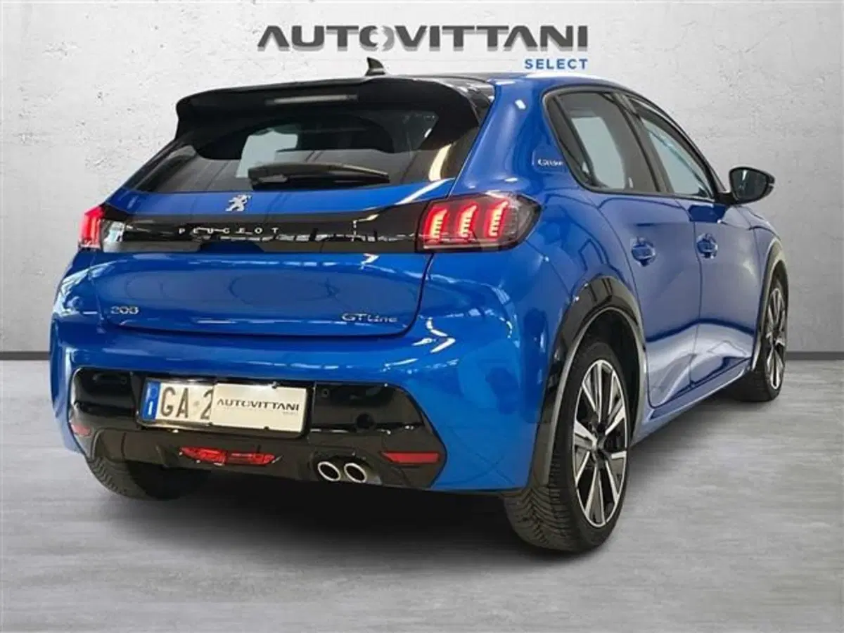 Peugeot 208 usata a Como (3)