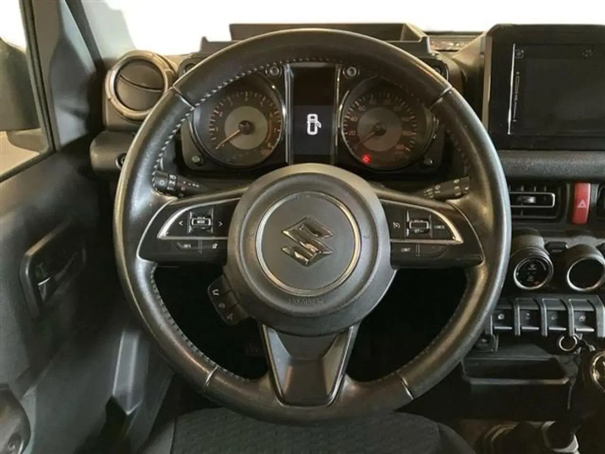 Suzuki Jimny usata a Como (17)
