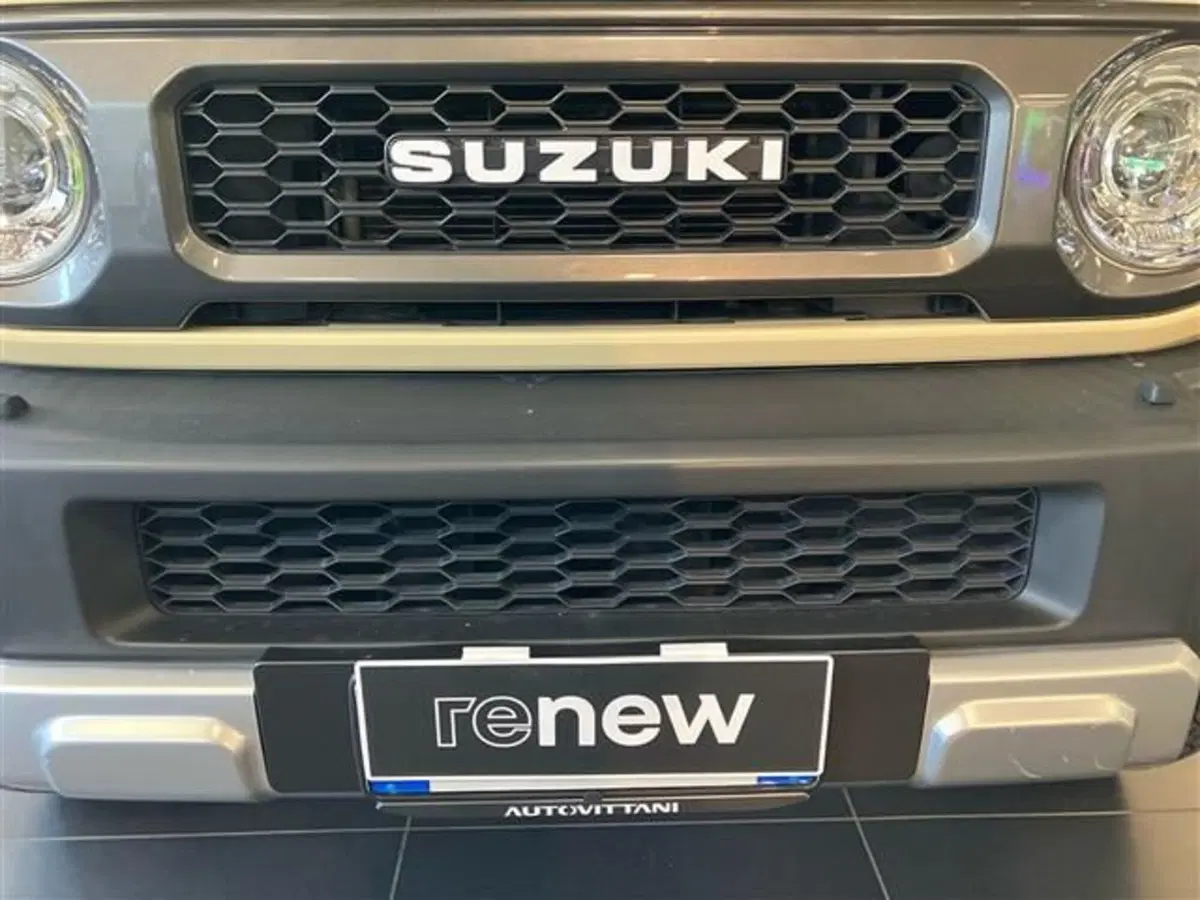 Suzuki Jimny usata a Como (19)