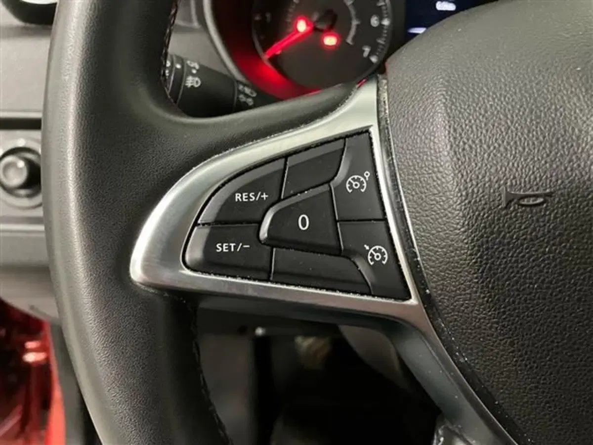 Dacia Duster usata a Como (17)
