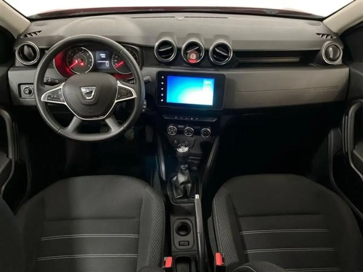 Dacia Duster usata a Como (9)