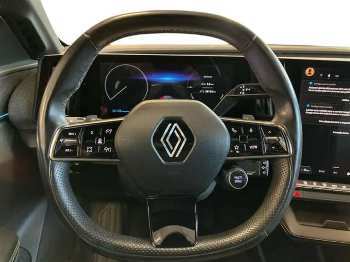 Renault Megane E-Tech Electric usata a Como (16)