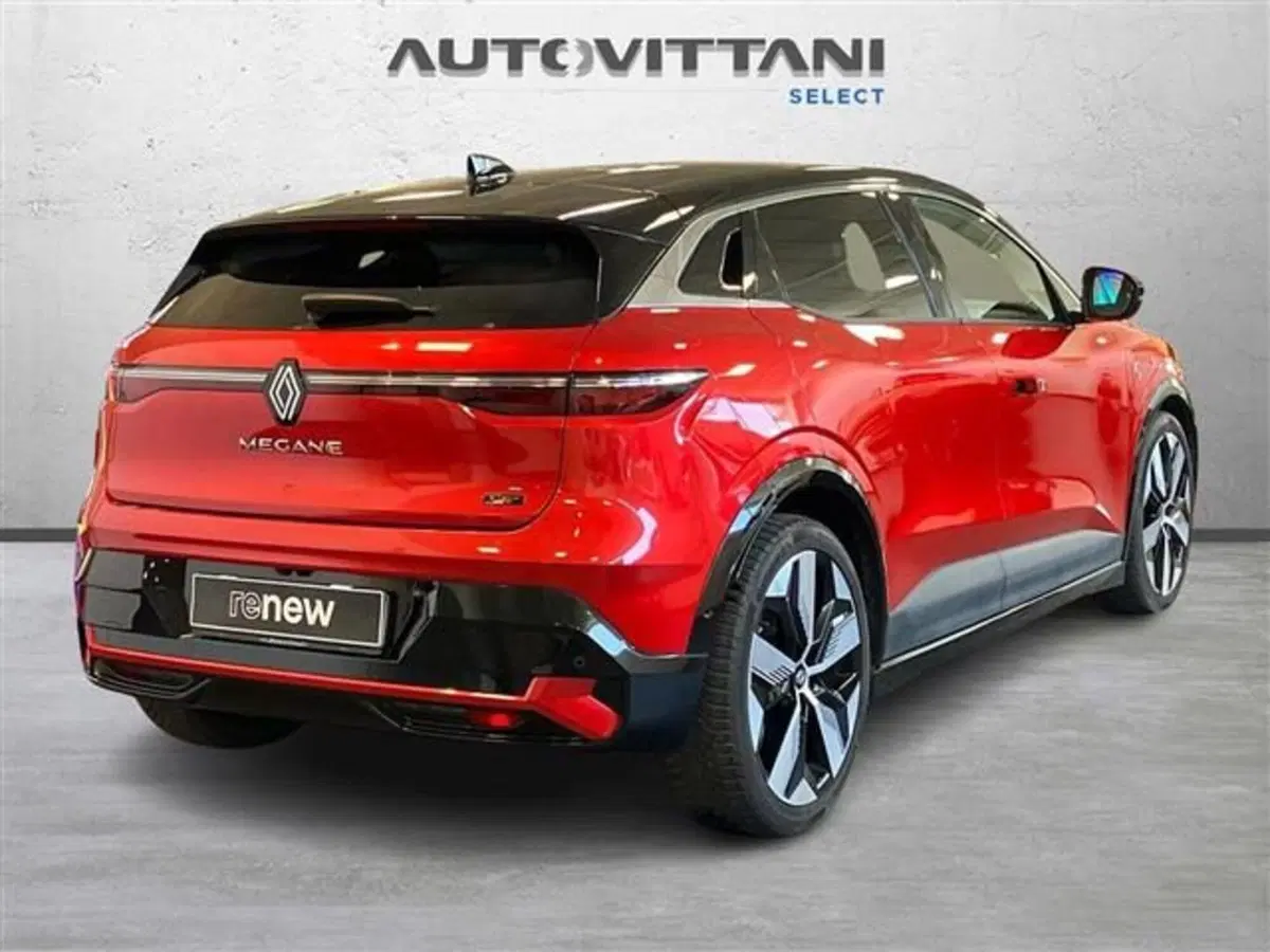 Renault Megane E-Tech Electric usata a Como (4)