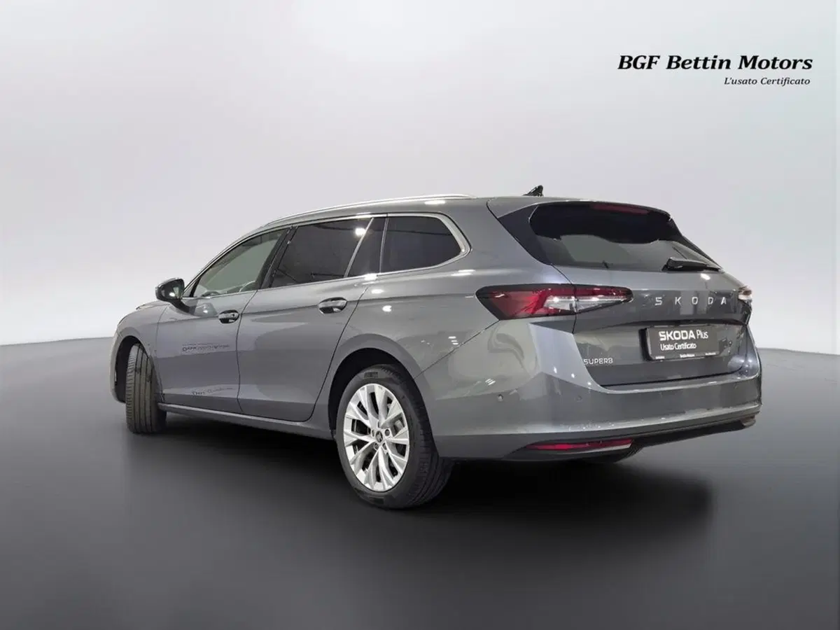 Skoda Superb Station Wagon usata a Padova (3)