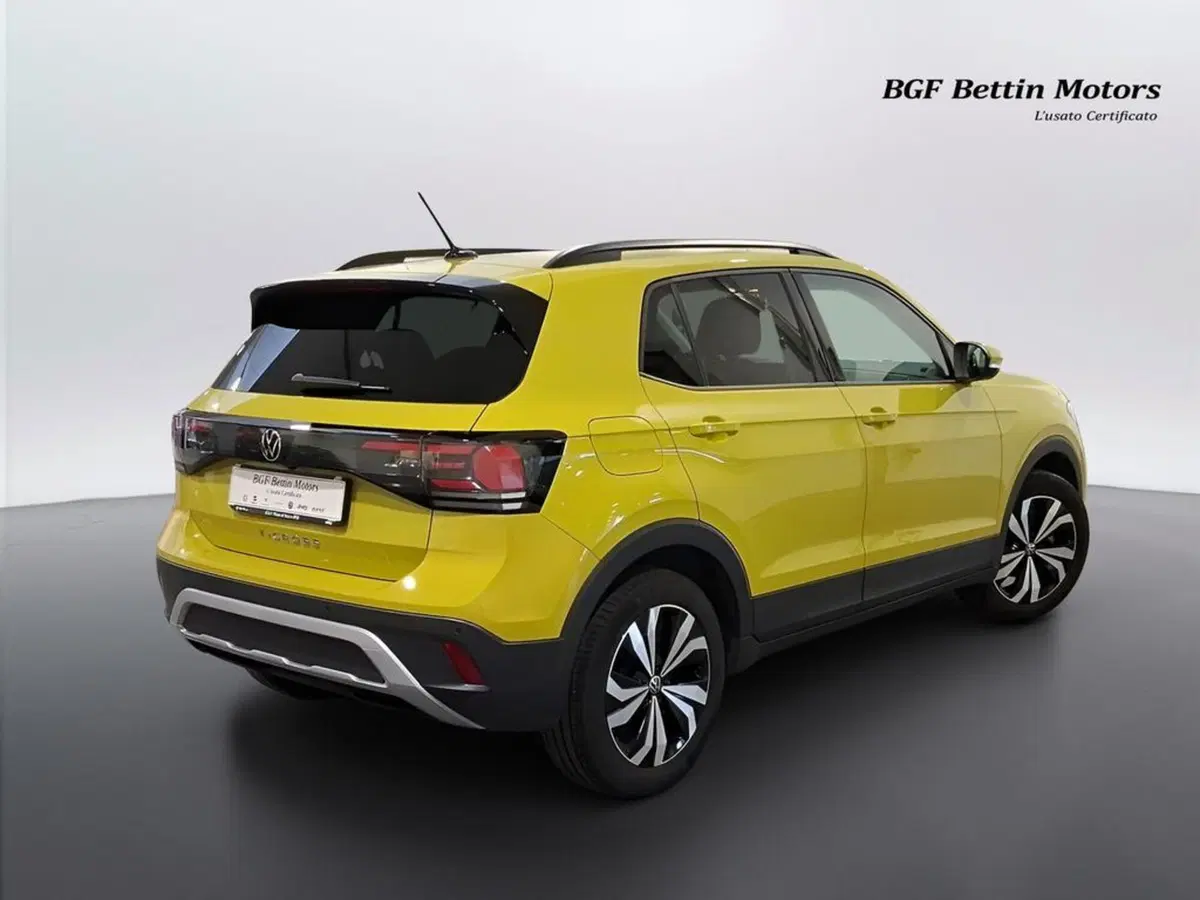Volkswagen T-Cross usata a Padova (4)