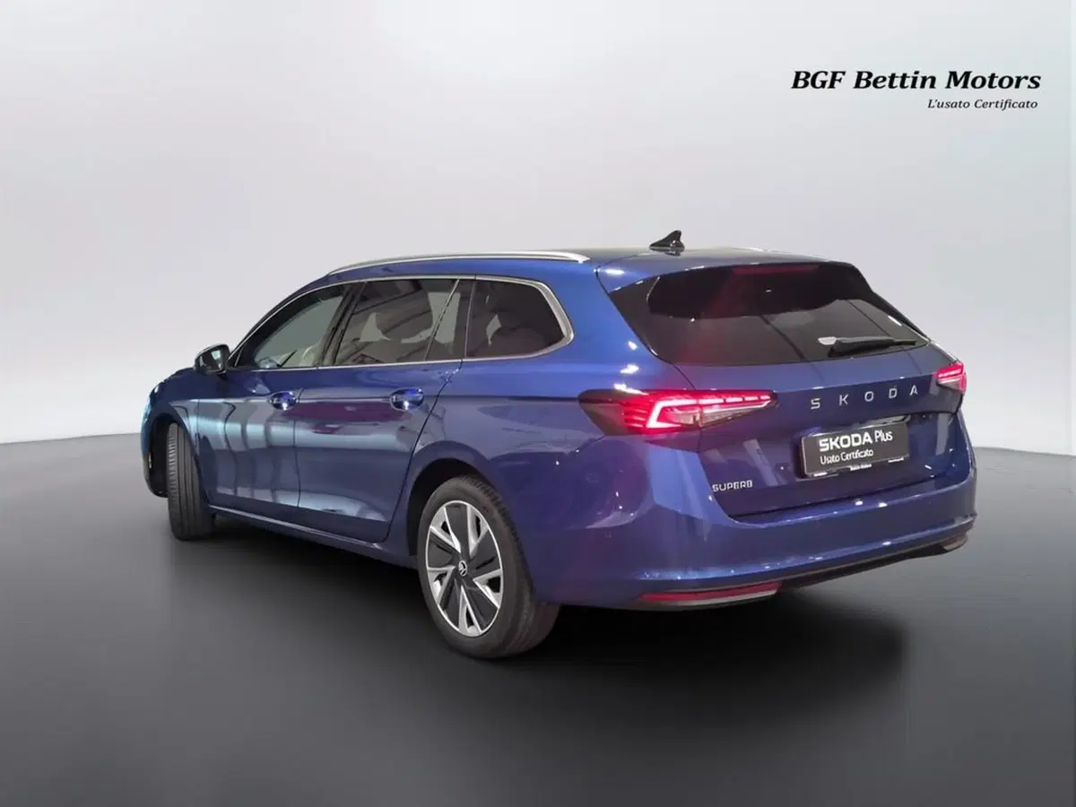 Skoda Superb Station Wagon usata a Padova (3)