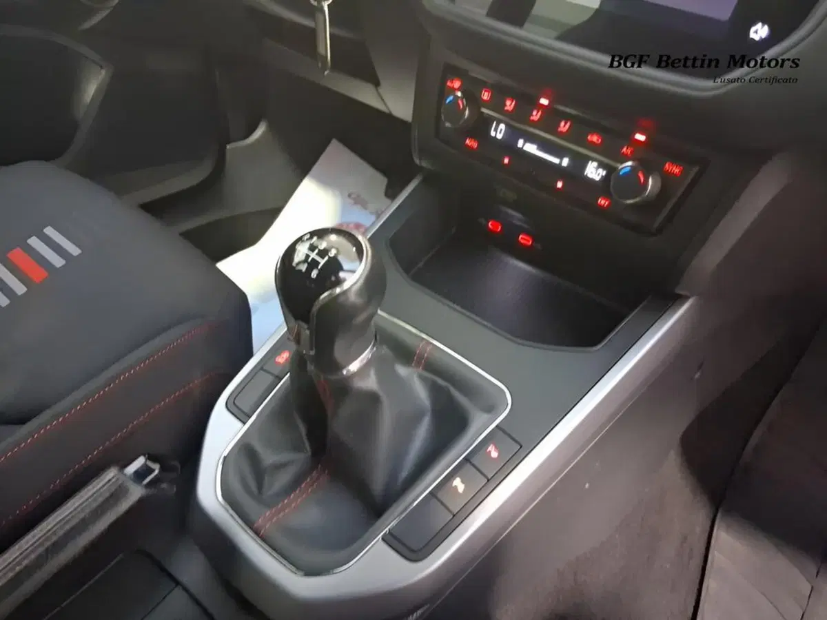 SEAT Arona usata a Padova (11)