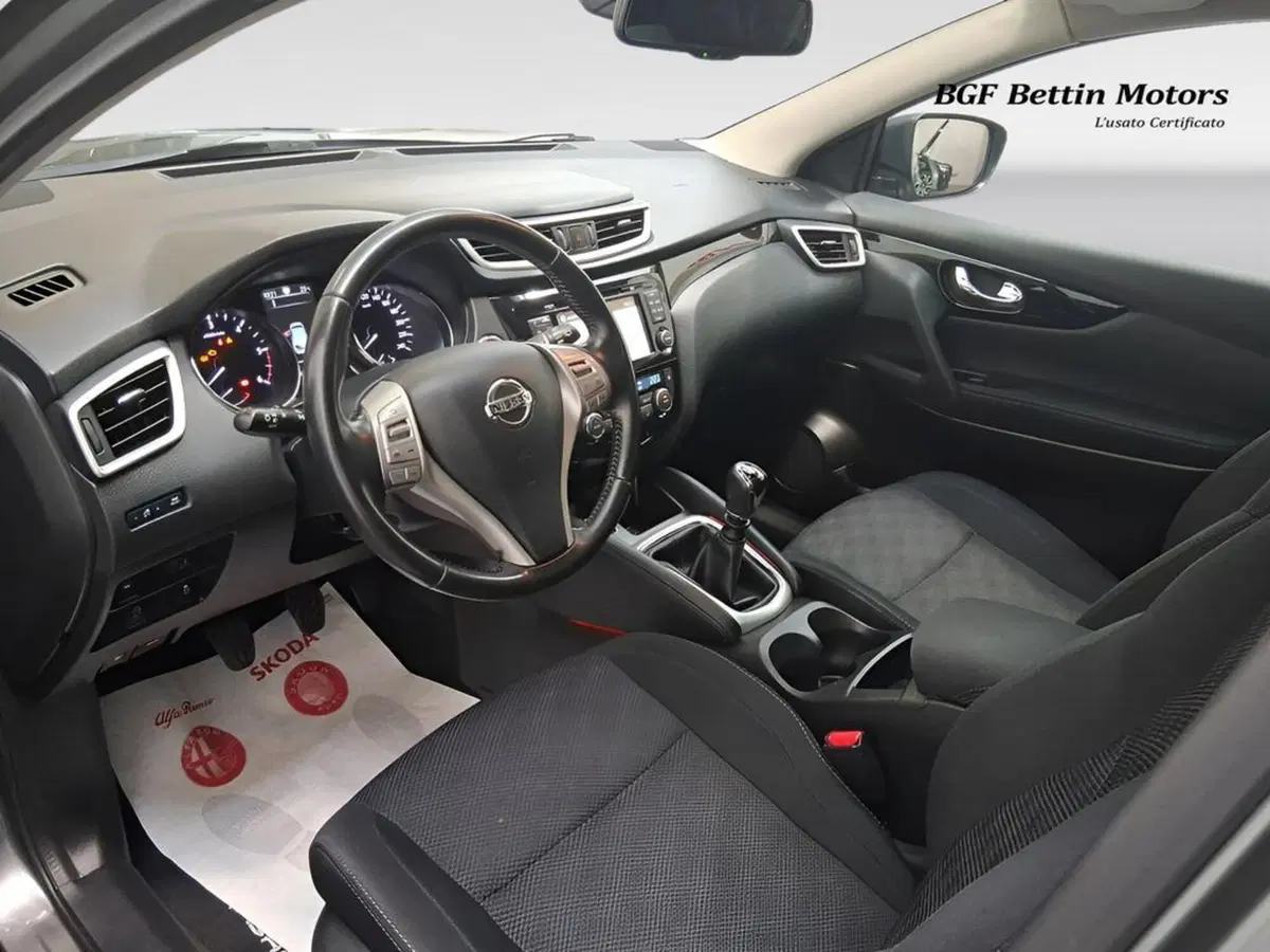 Nissan Qashqai usata a Padova (12)