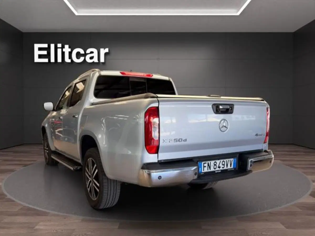 Mercedes-Benz Classe X Pick-up usata a Milano (15)