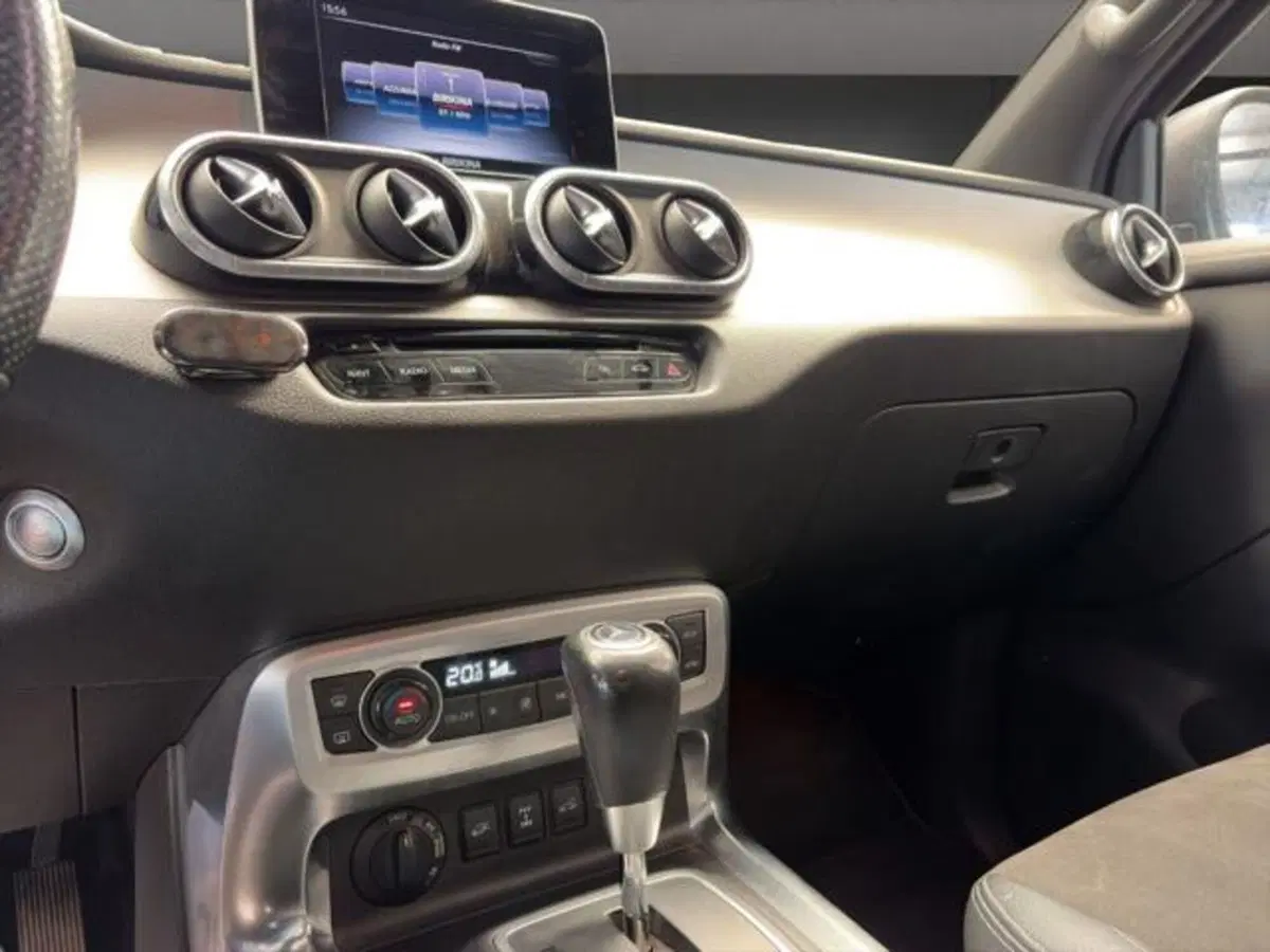 Mercedes-Benz Classe X Pick-up usata a Milano (8)