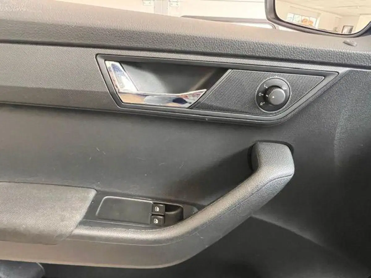 Skoda Fabia usata a Verbano Cusio Ossola (12)