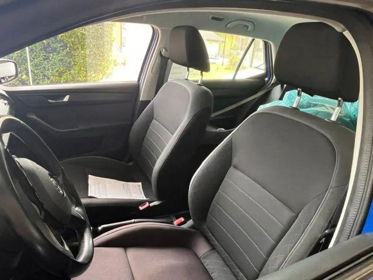 Skoda Fabia usata a Verbano Cusio Ossola (9)