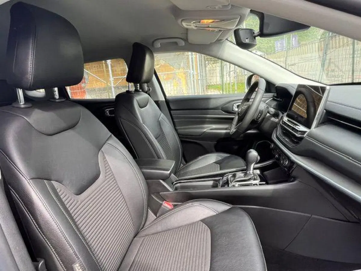 Jeep Compass usata a Verbano Cusio Ossola (11)