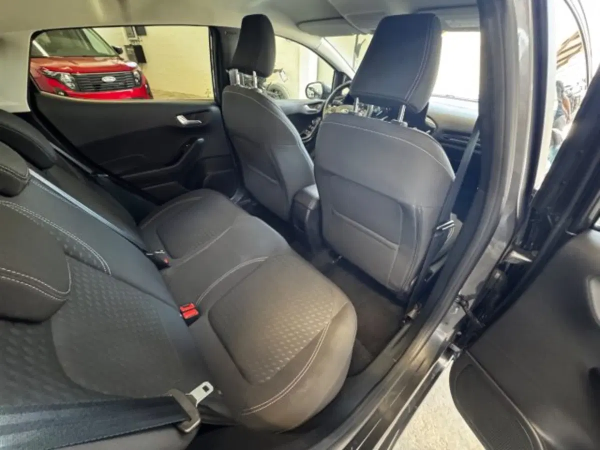 Ford Fiesta usata a Bologna (13)