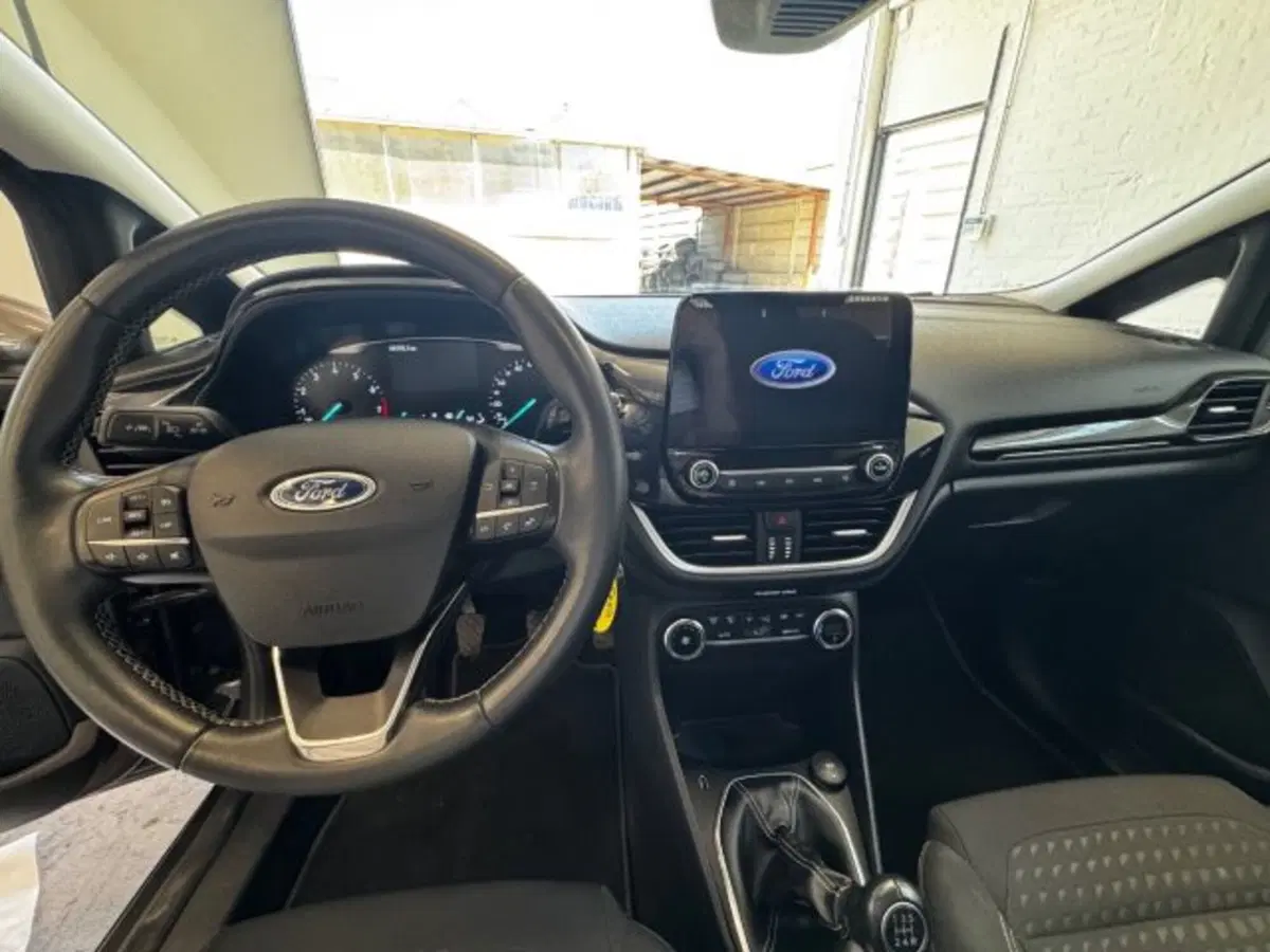 Ford Fiesta usata a Bologna (9)