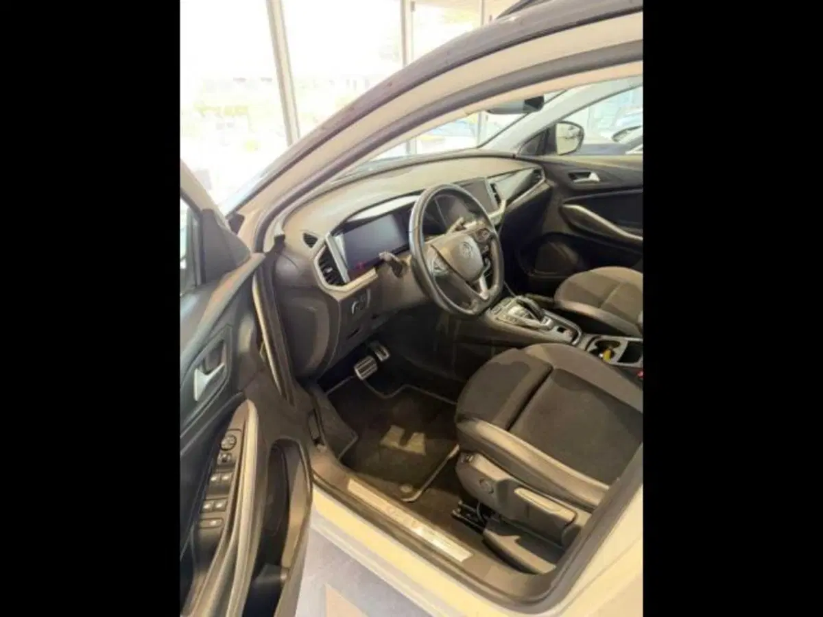 Opel Grandland usata a Caltanissetta (10)