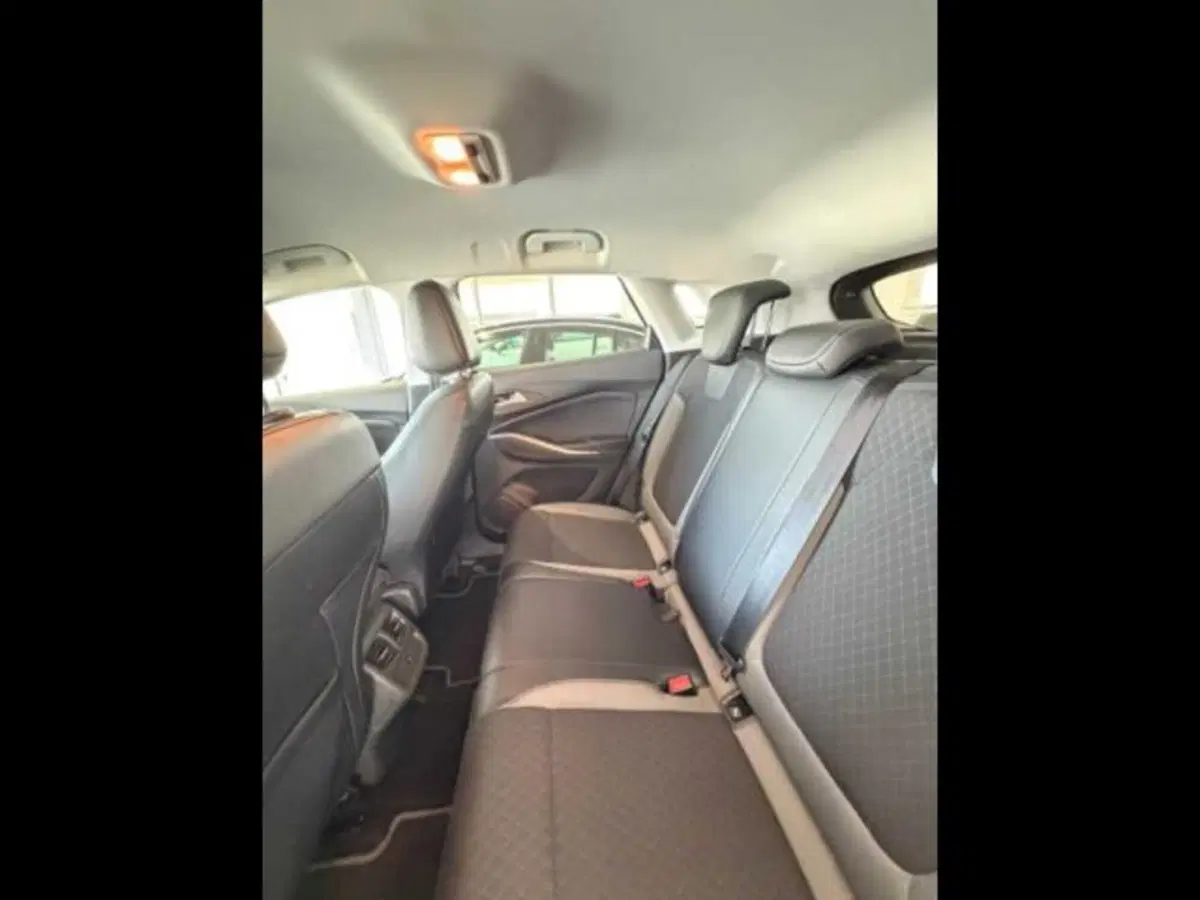 Opel Grandland usata a Caltanissetta (12)