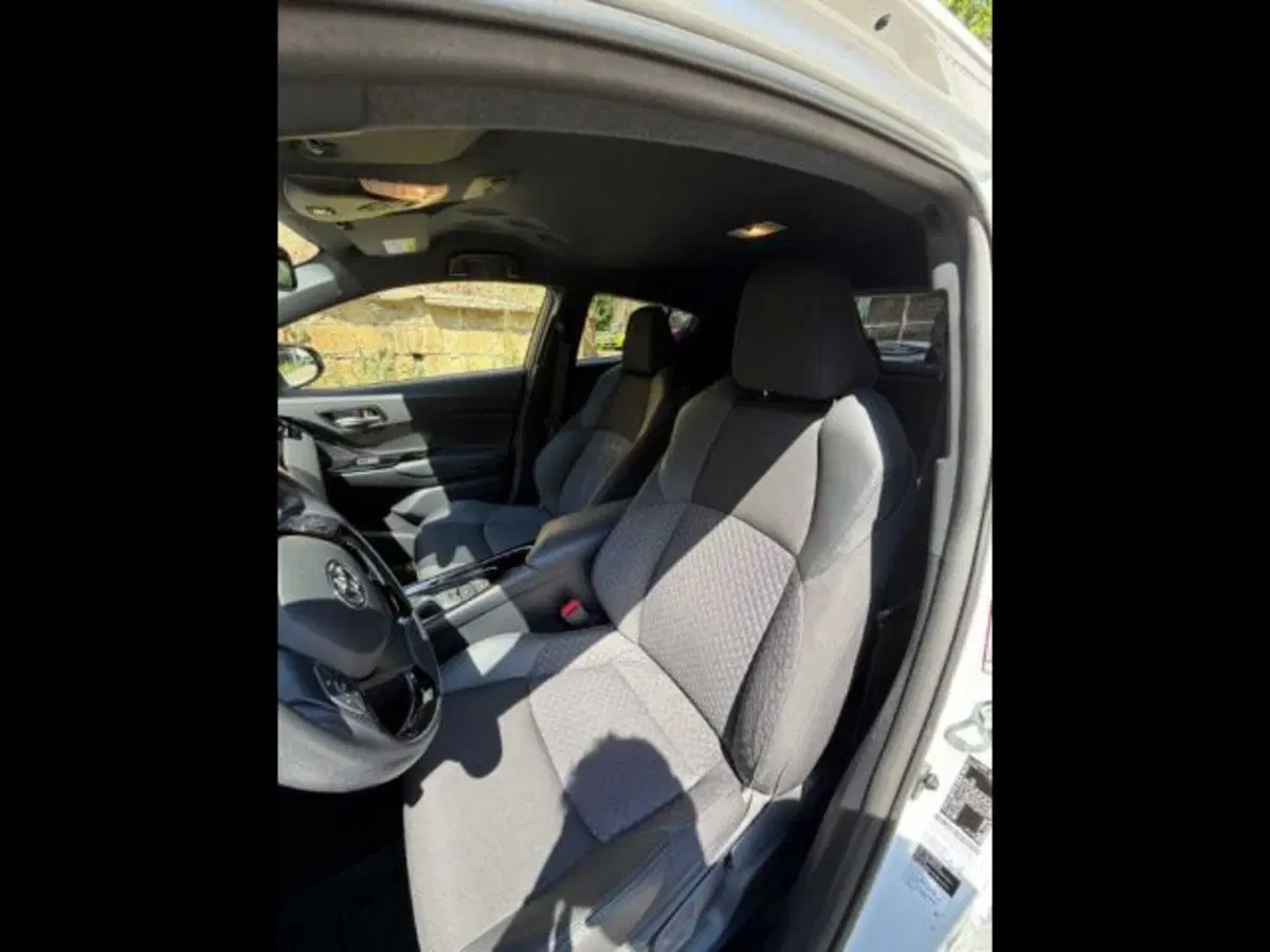 Toyota Toyota C-HR usata a Caltanissetta (14)