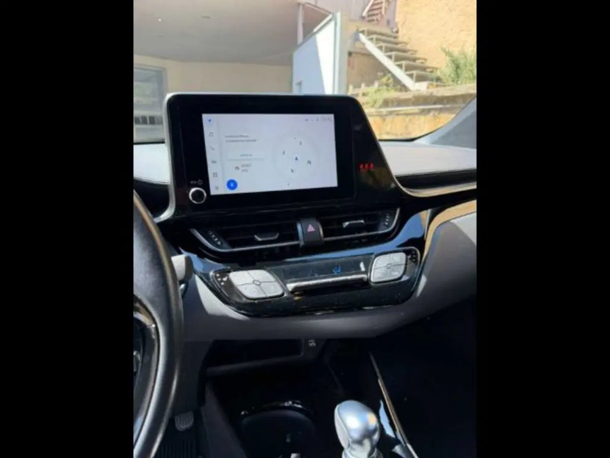 Toyota Toyota C-HR usata a Caltanissetta (17)